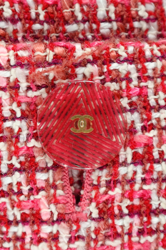 2002 Spring Chanel Pink Short Sleeve Top (FR 38)