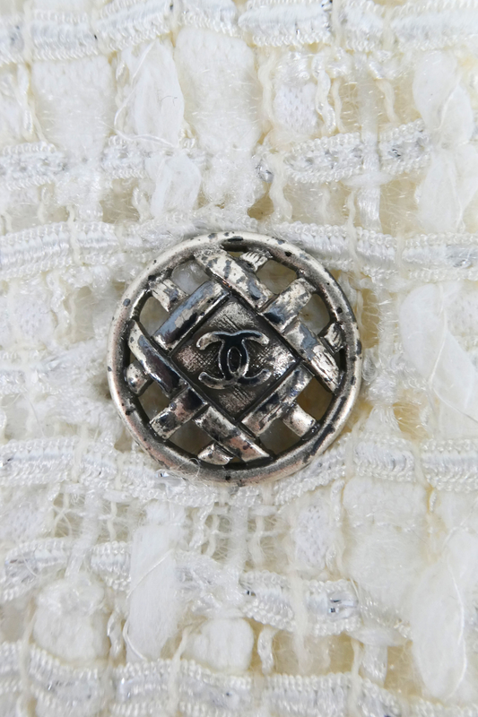 2006 Chanel Cruise Ivory Tweed Jacket (FR 34)