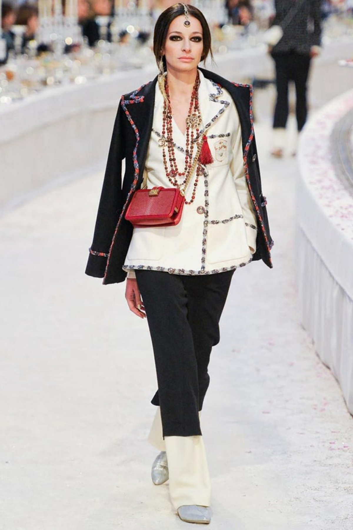 2012 Chanel Cream Double-Breasted Blazer (FR34)