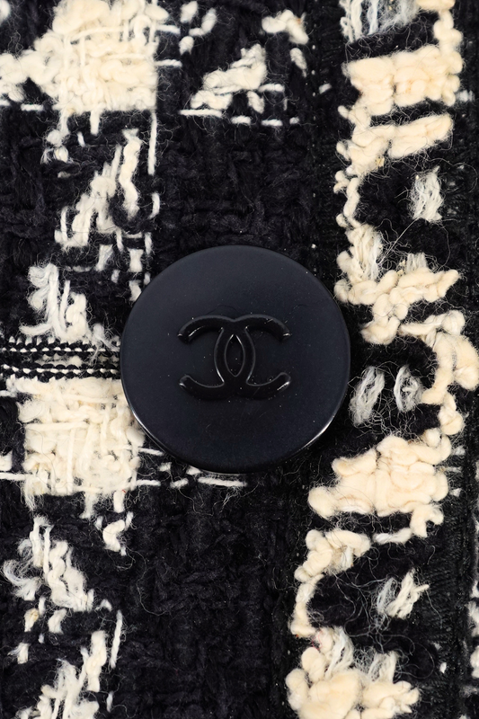 1998 Chanel Black & Ivory Checkered Blazer (FR 38)