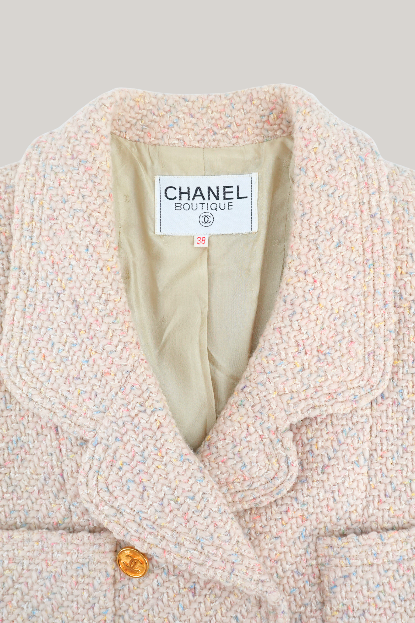 Vintage Chanel Beige Tweed Jacket (FR 38)