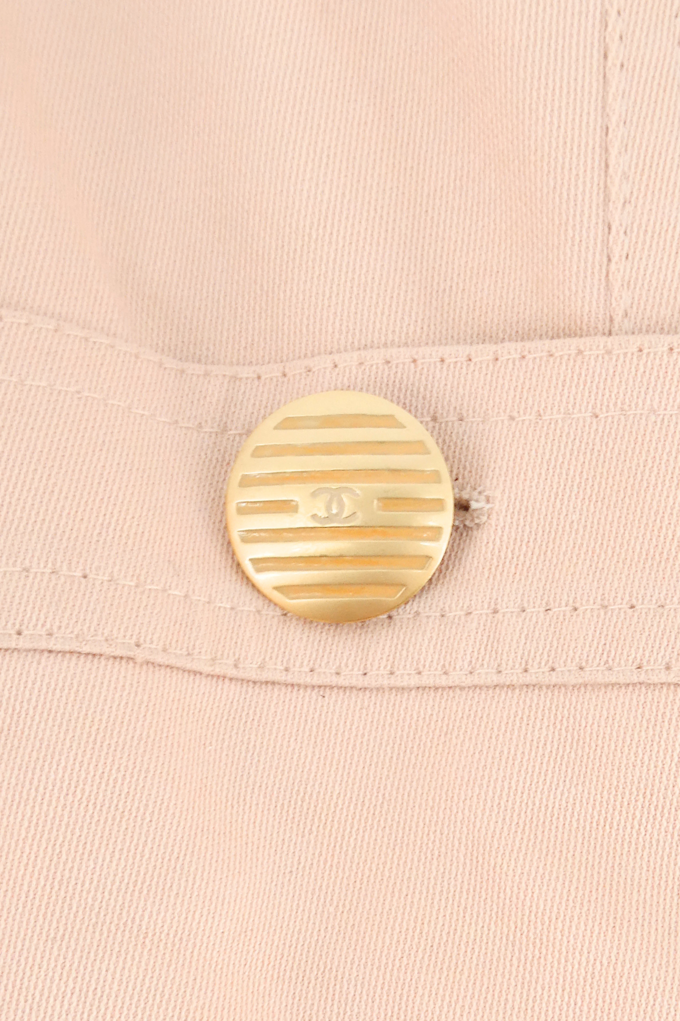 2002 Spring Chanel Nude Pink Jacket (FR 36)