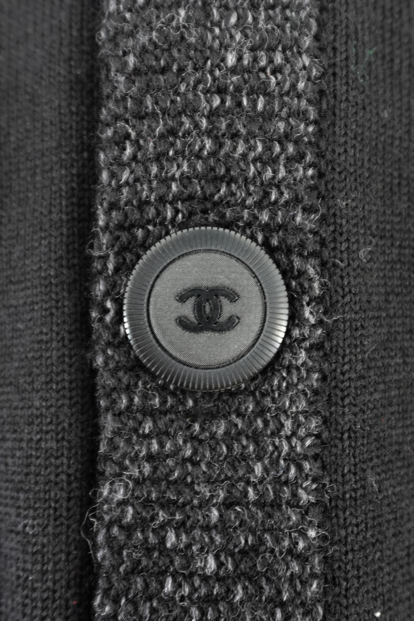 2017 Autumn Chanel Uniform Black Cardigan (S)