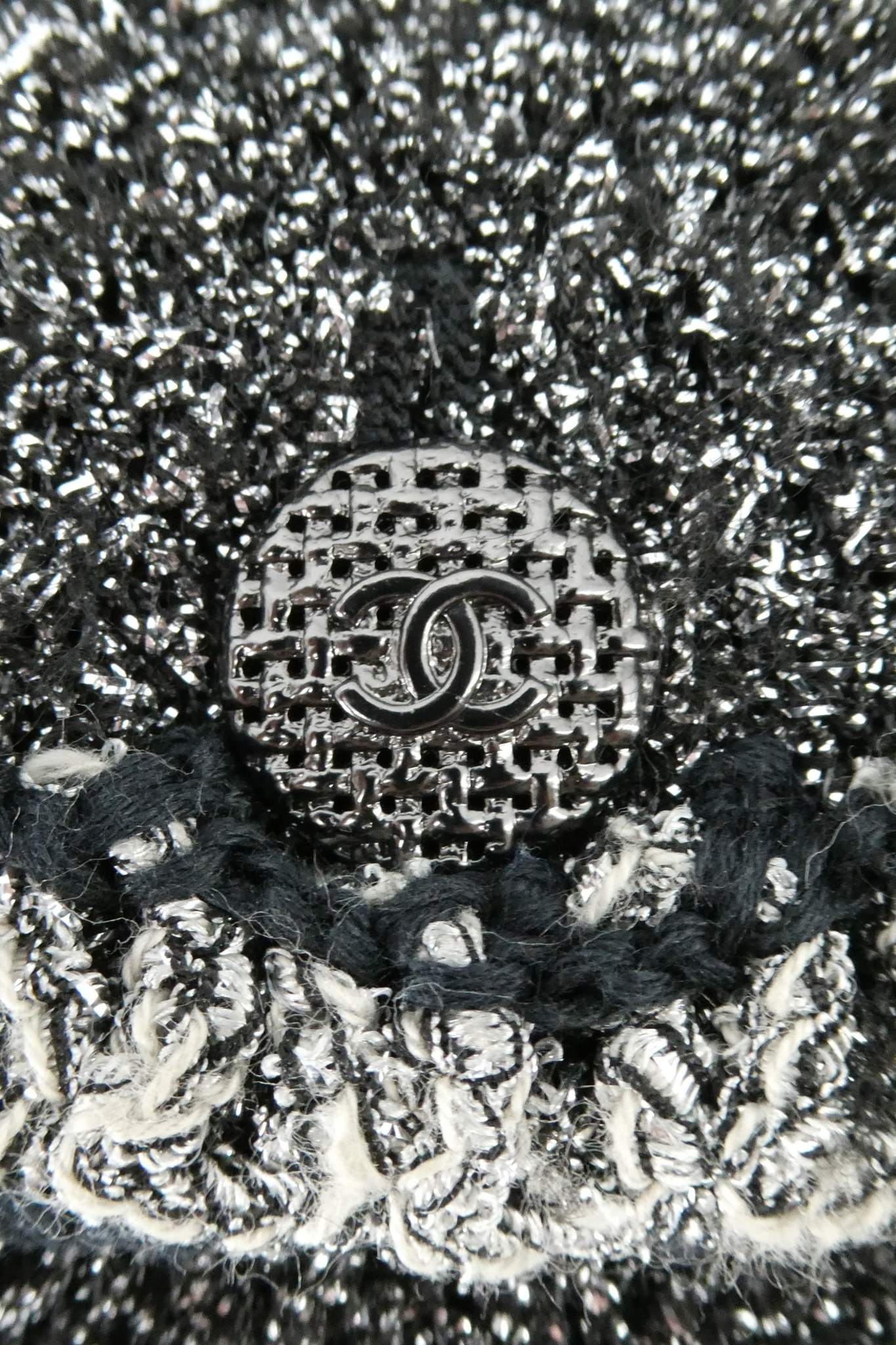 2014 Chanel Metallic Fantasy Tweed Jacket (FR 34)