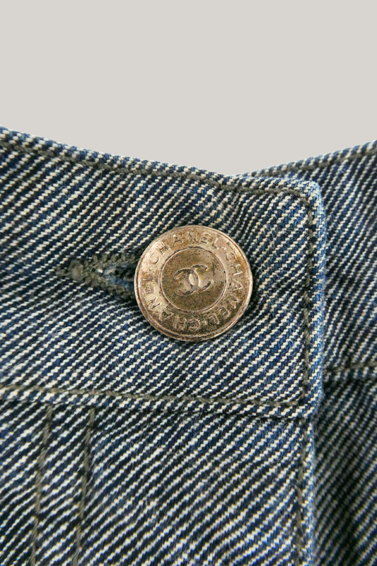 2002 Cruise Chanel Grey Denim Jeans (FR 42)