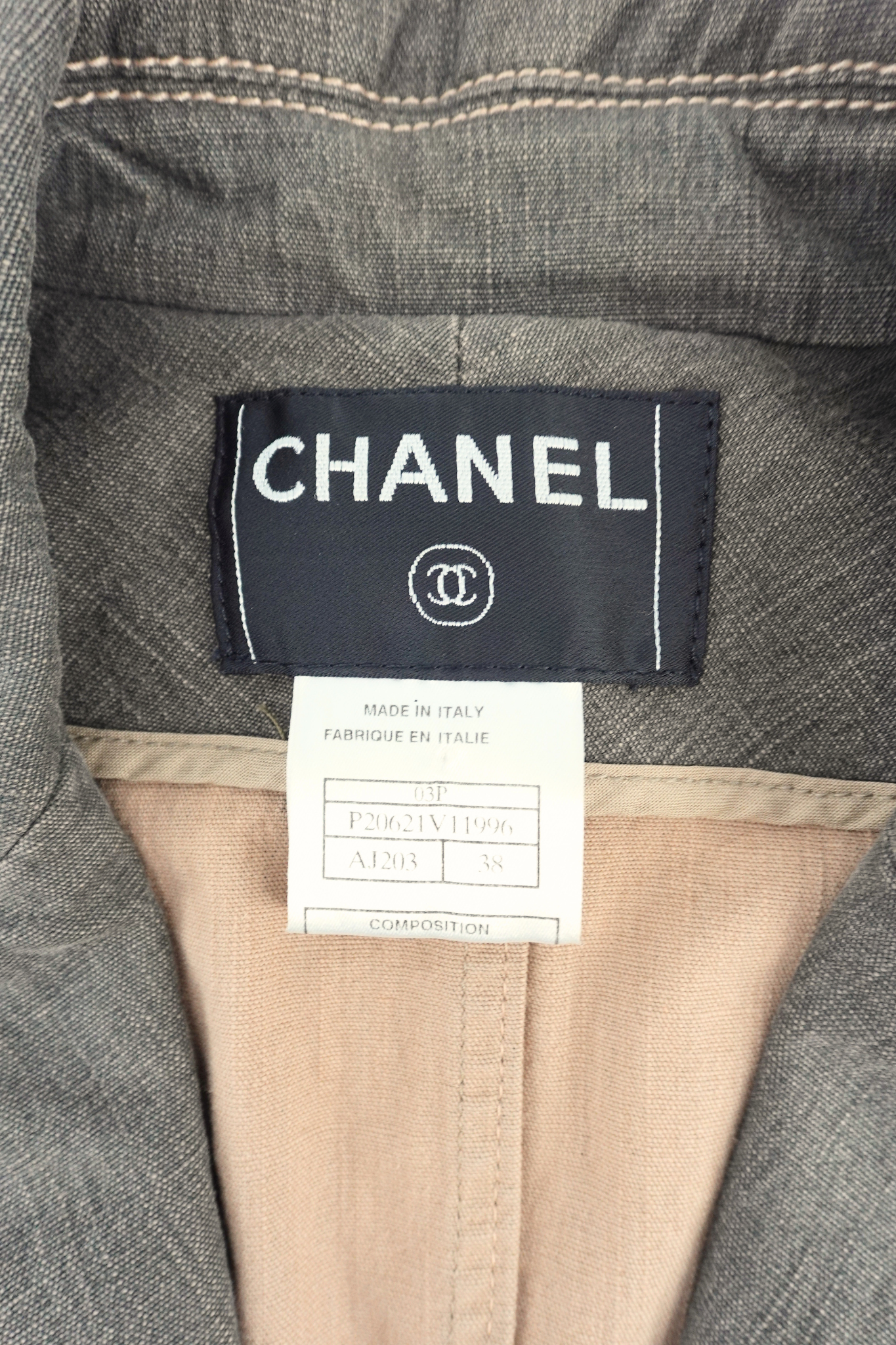 2003 Spring Chanel Denim Jacket (FR 38)