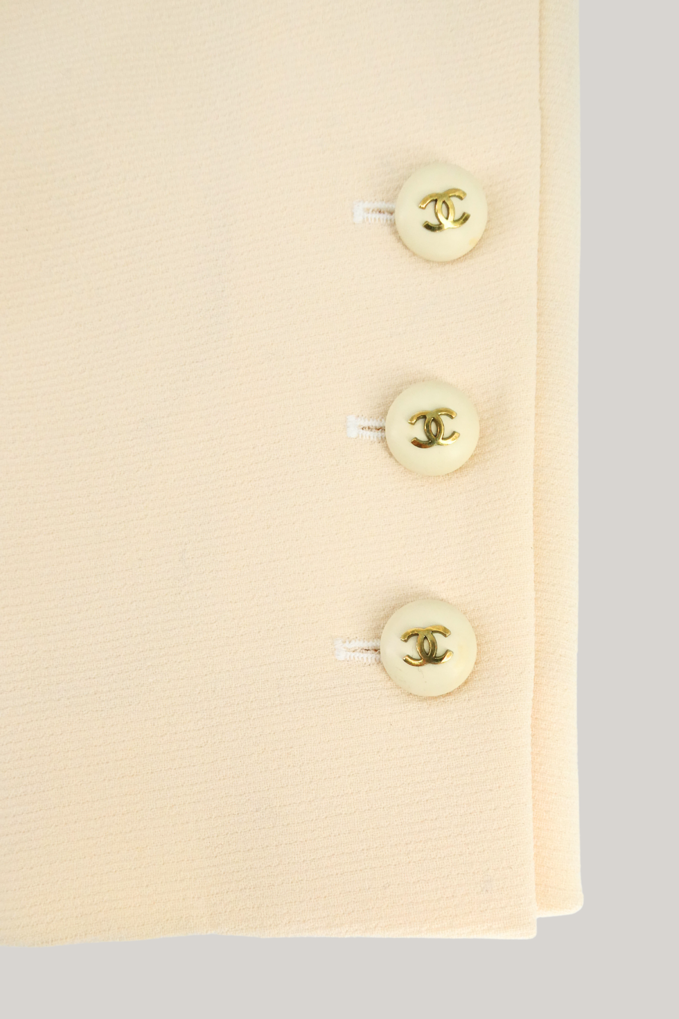 1995 Cruise Chanel Cream Wool Blazer (FR 38)