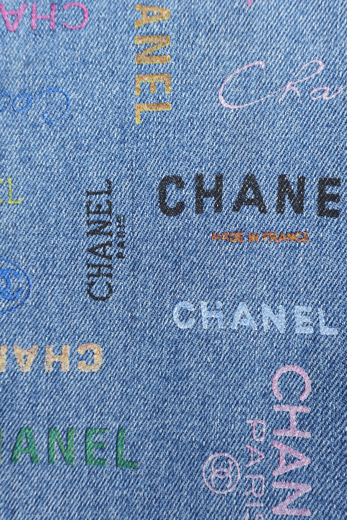 2022 Chanel Logo Denim Jeans (FR 36)