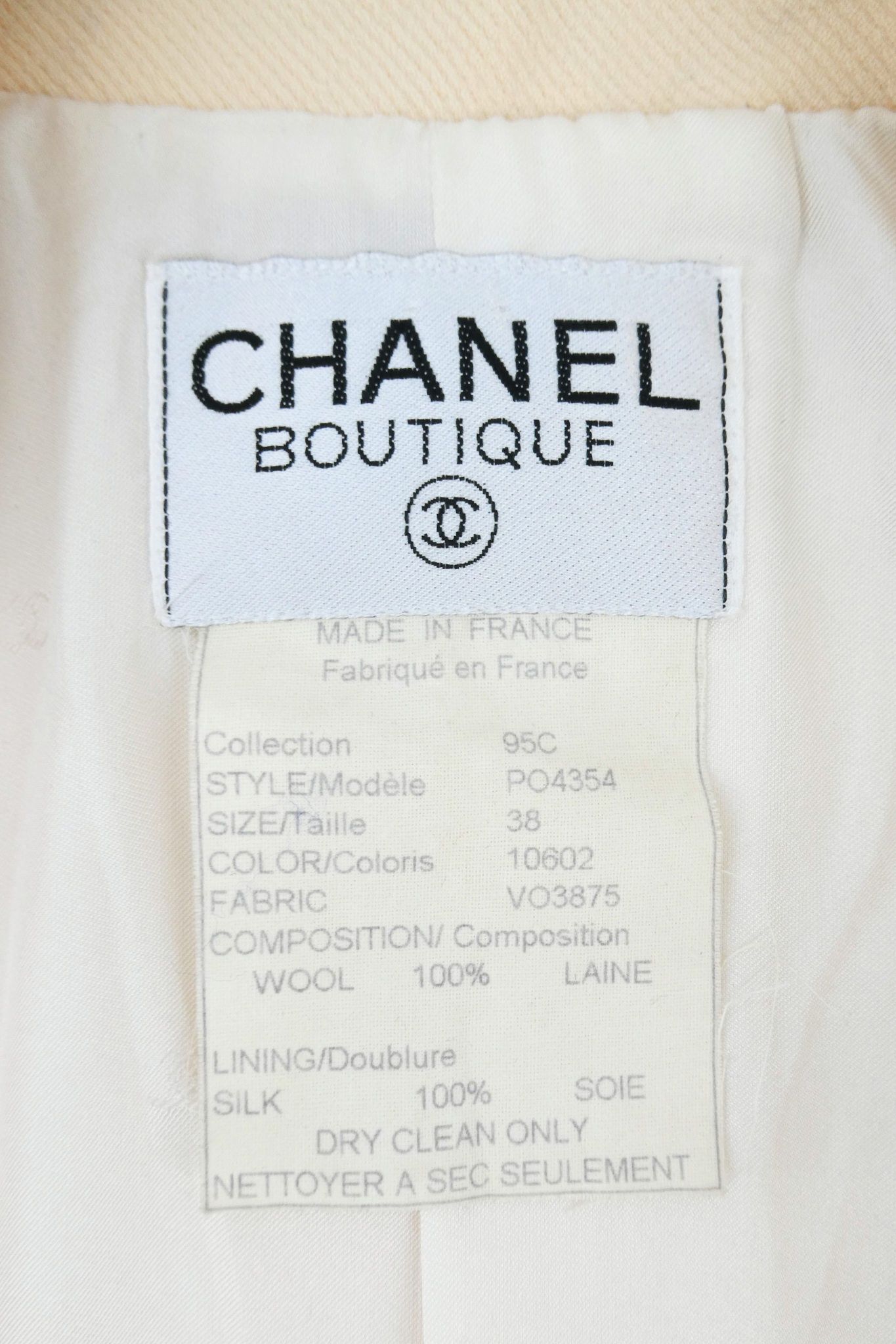 1995 Cruise Chanel Cream Wool Blazer (FR 38)