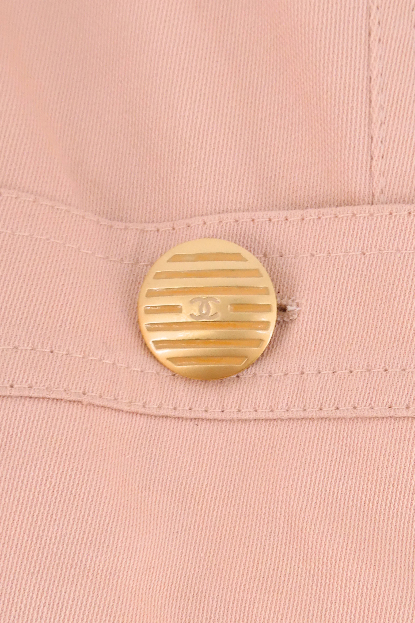 2002 Spring Chanel Nude Pink Jacket (FR 36)