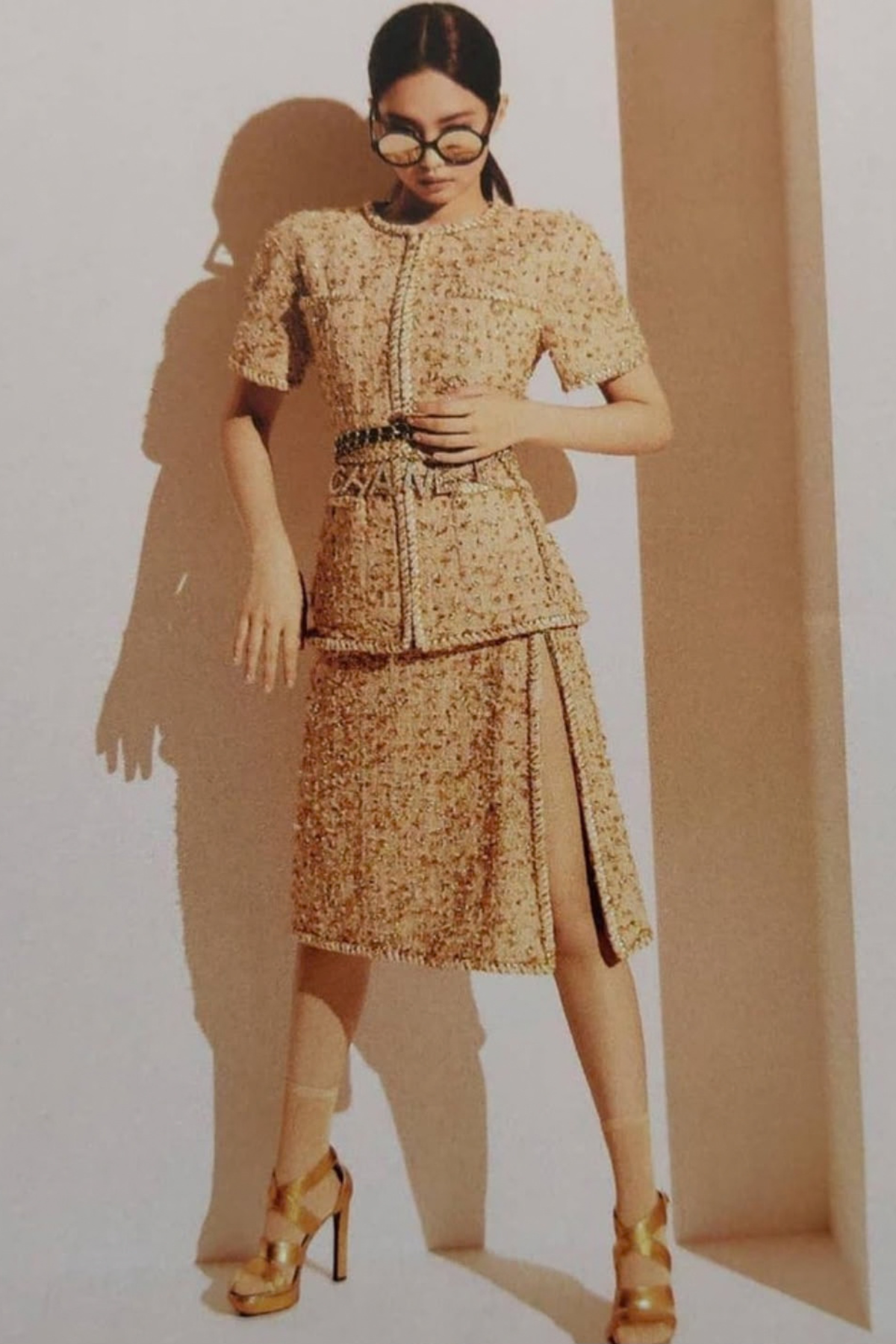 2019 Chanel Gold Short Sleeve Tweed Jacket (FR 34)
